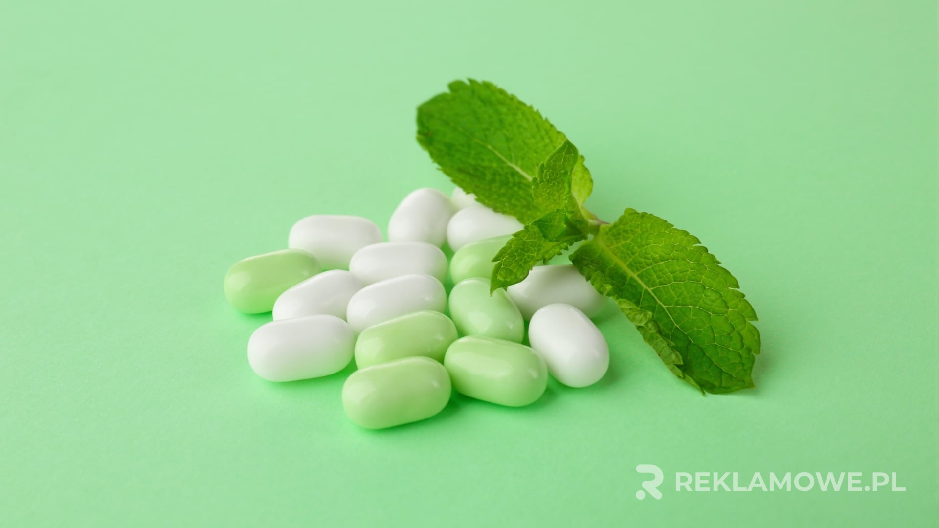 Dostosowanie miętówek reklamowych do różnych grup