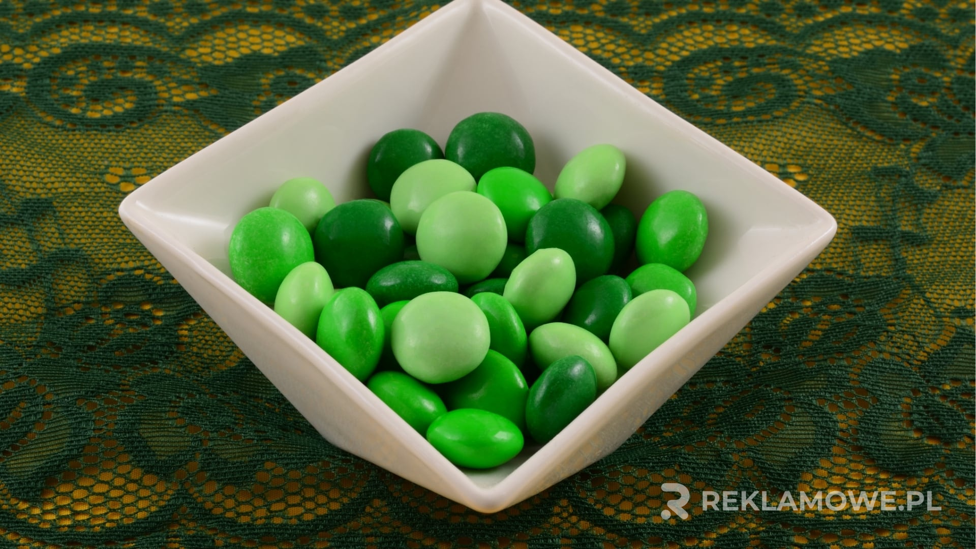 Personalizowane miętówki reklamowe jako pomysł na innowacyjny marketing